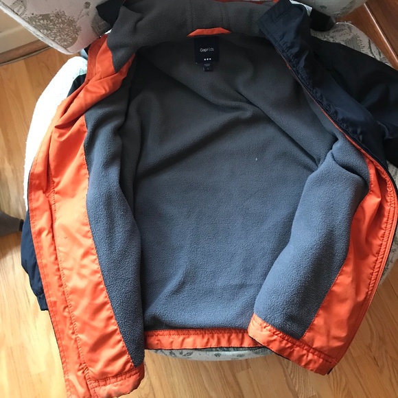 GAP Kids Hooded Spring/fall Jacket with fleece lining - size small - Picture 4 of 10